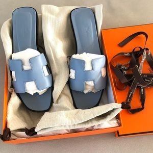 Hermès Oran sandals baby blue